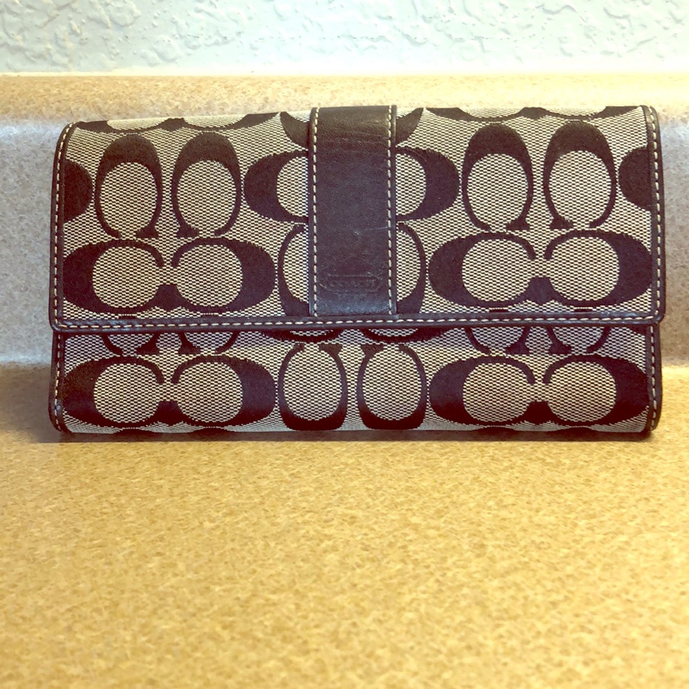 Coach wallet
